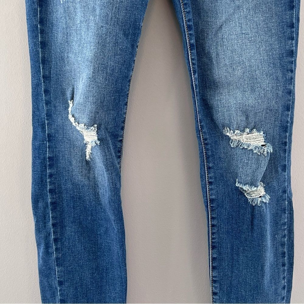 Harper Heritage Womens Distressed Jeans, size 28 - Picture 4 of 13